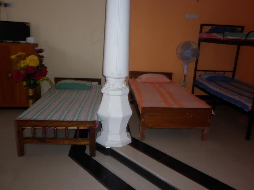 Seetha'S Hostel Negombo Phòng bức ảnh