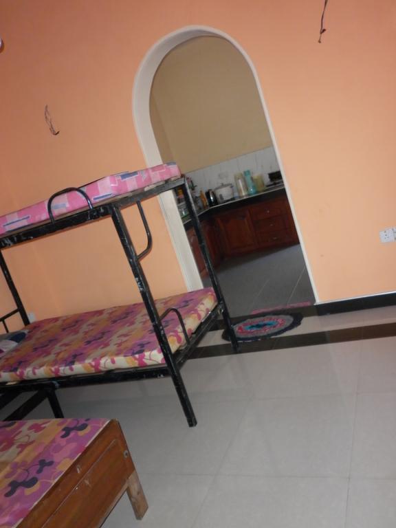Seetha'S Hostel Negombo Phòng bức ảnh