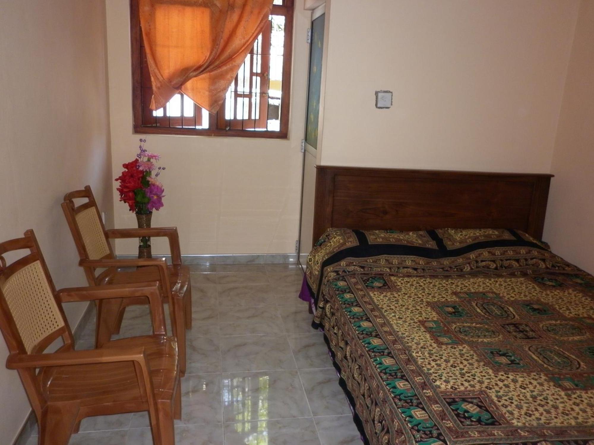 Seetha'S Hostel Negombo Ngoại thất bức ảnh