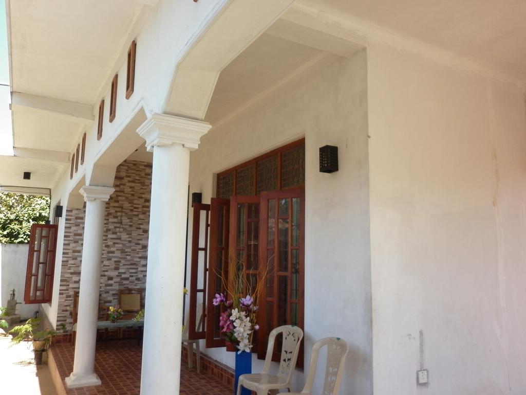 Seetha'S Hostel Negombo Ngoại thất bức ảnh