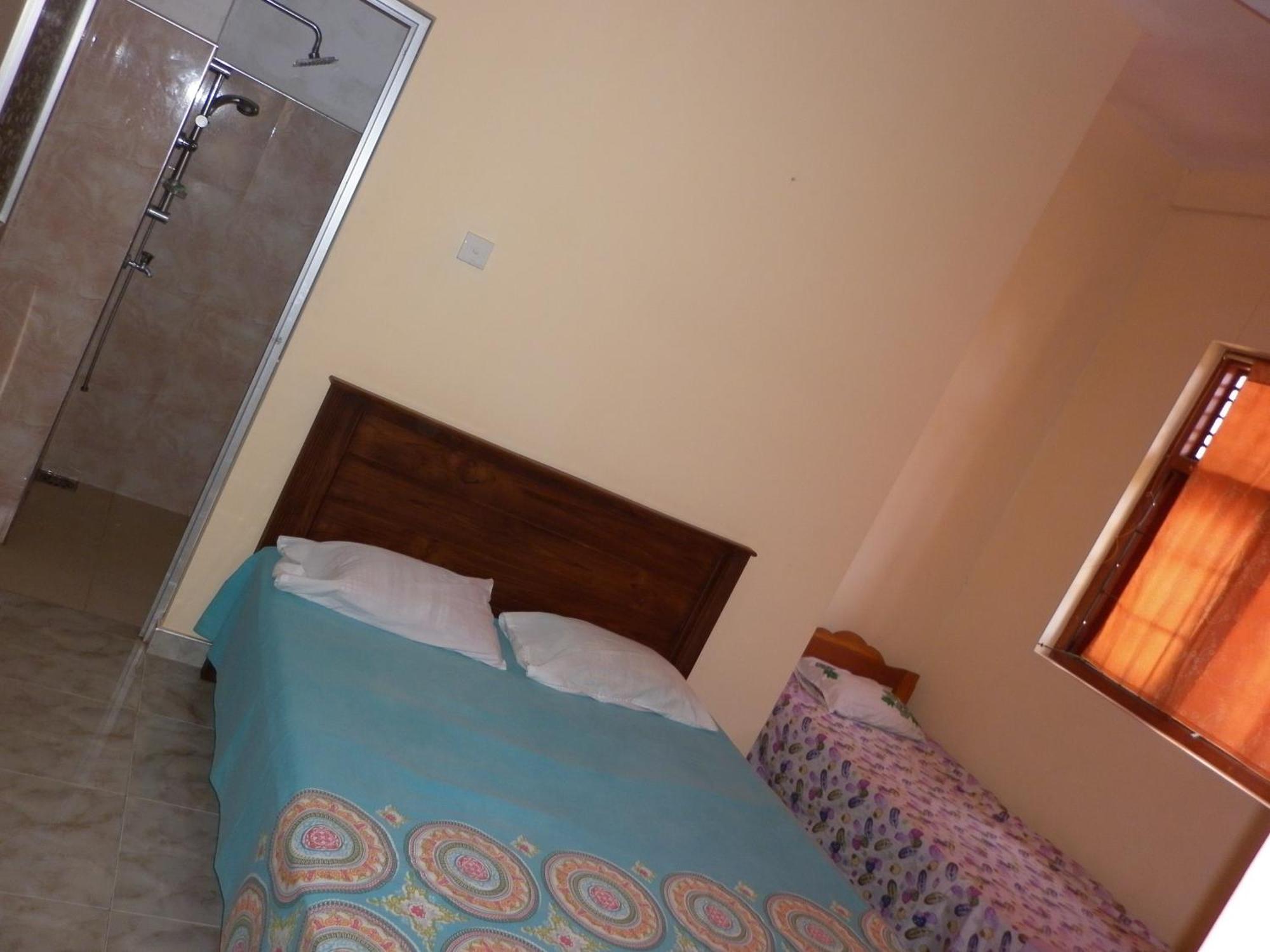 Seetha'S Hostel Negombo Ngoại thất bức ảnh
