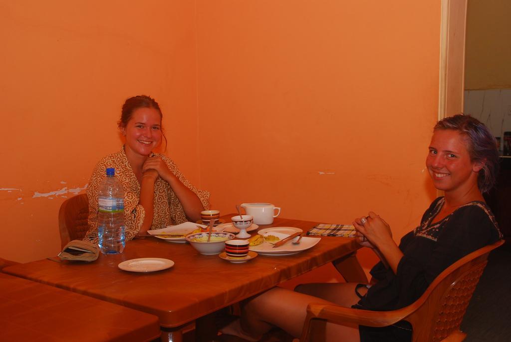 Seetha'S Hostel Negombo Ngoại thất bức ảnh